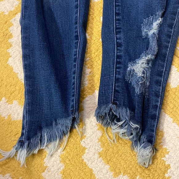 KANCAN 5/26 slant raw hem distressed jeans EUC - Picture 8 of 8